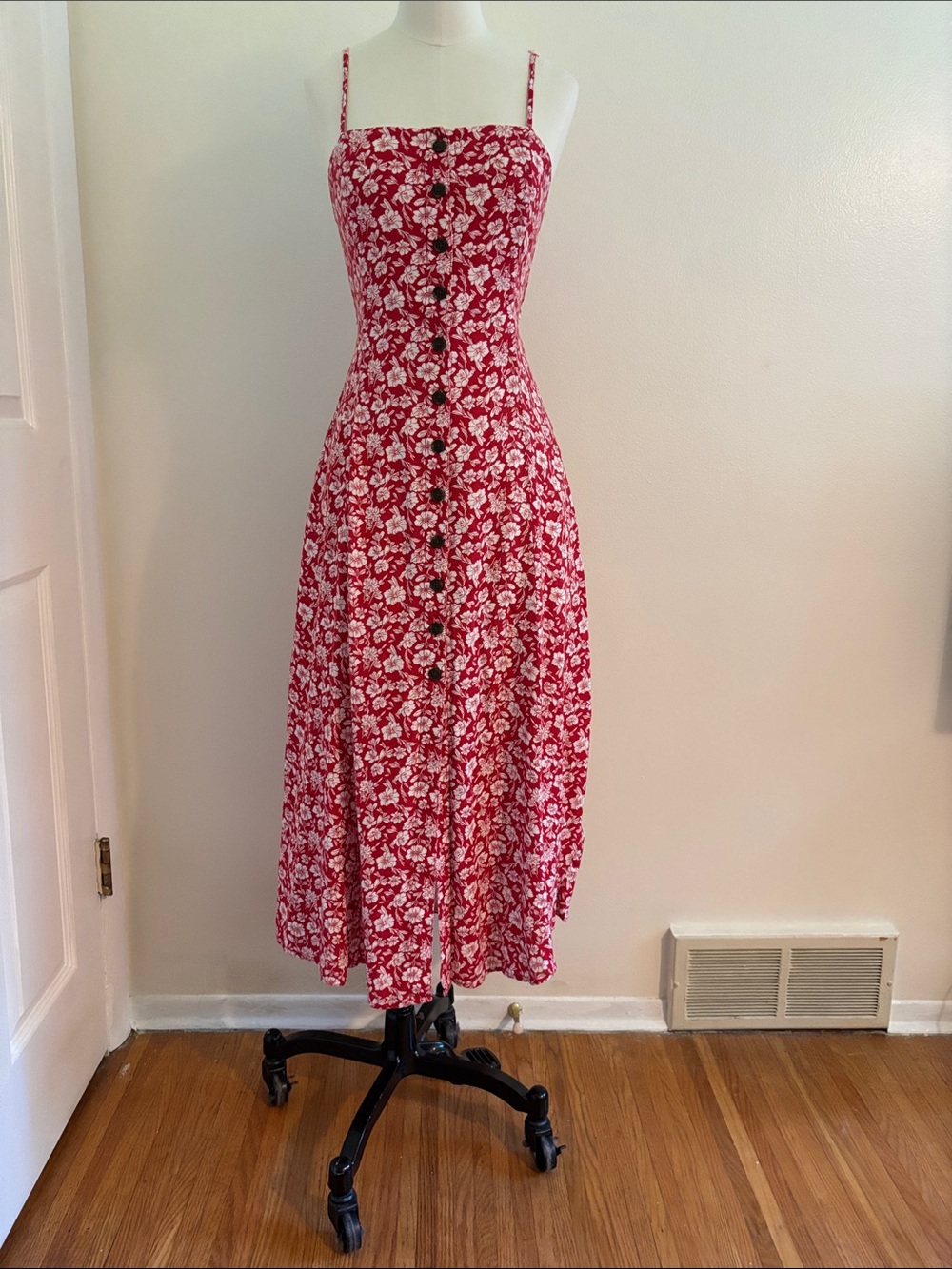 Universal Thread Red Floral Button-Front Midi Dress